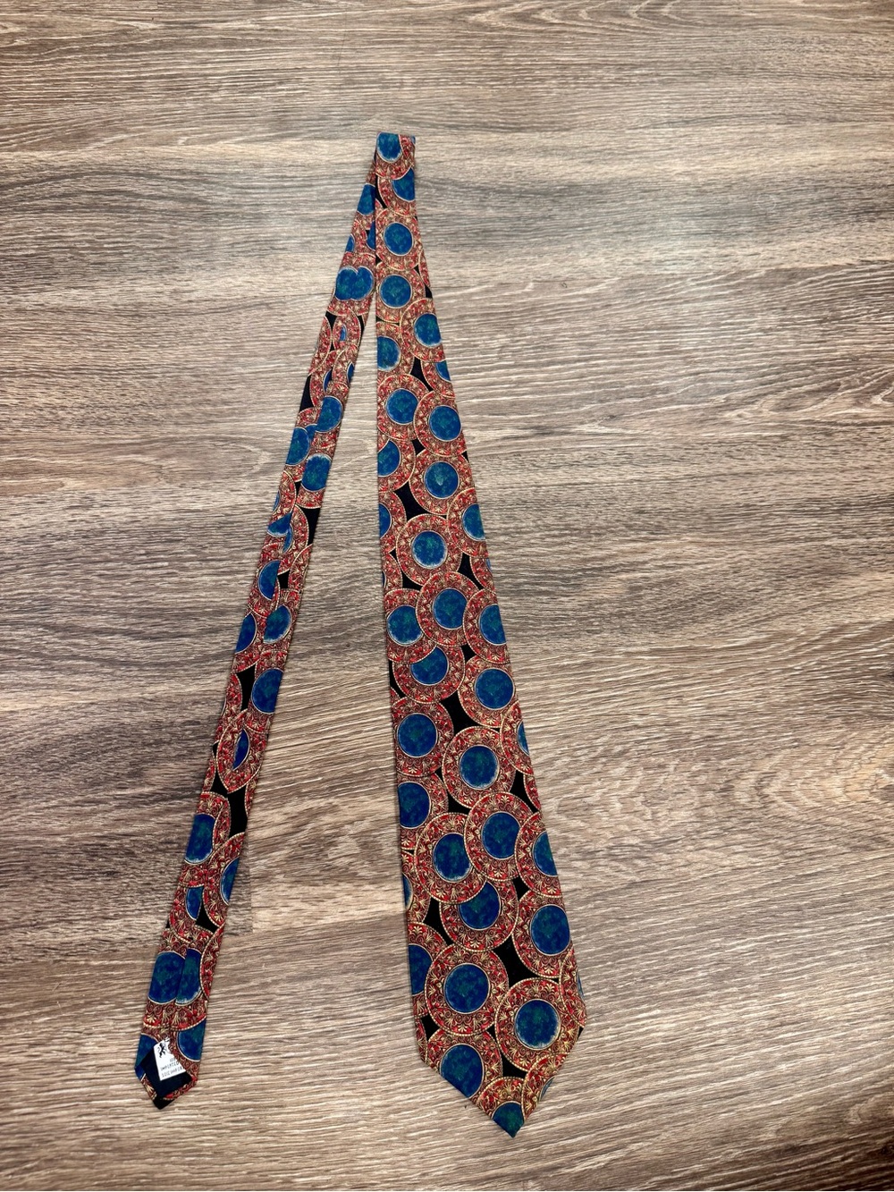 Vintage Met Museum Art Silk Tie Blue Red Geometric Medallion Necktie